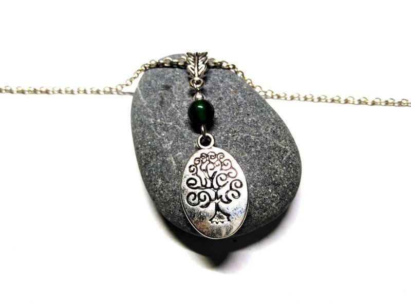 Collier petite chaîne, pendentif Arbre de vie et Jade, métal argent, bijou spiritualité et lithothérapie La Blanche Hermine