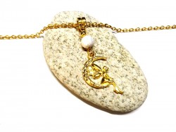 Necklace + pendant, Fairy and Moon & Howlite golden Faerie & lithotherapy jewel magic fantasy fay wings for girls teens