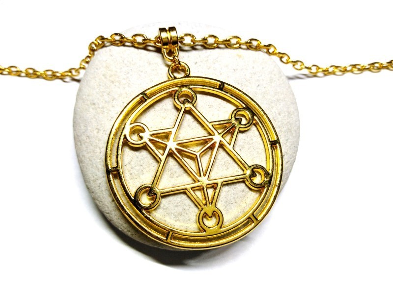 Collier + pendentif Merkabah doré bijou Kabbale géométrie sacrée fleur de vie mysticisme hébreux spiritualité judaïsme