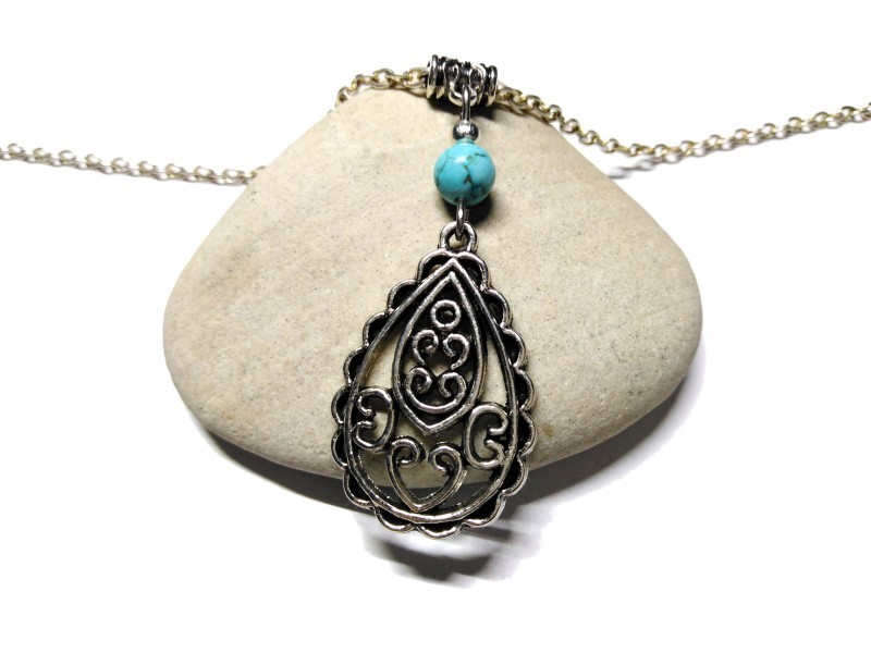 Silver Necklace Boho turquoise howlite pendant boho chic jewel gemstone gypsy vintage ootd lithotherapy jewels