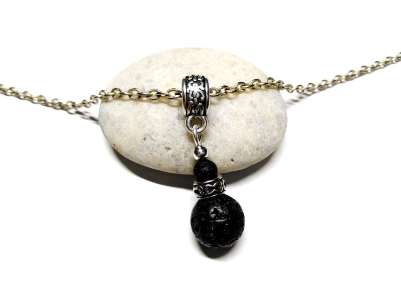 Silver Necklace Lava Stone pendant lithotherapy jewel gmestone yoga meditation boho hippie chic