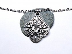 Necklace + pendant, Four triquetras in knotworks silver Celtic jewel Wiccan witch amulet Celtic triquetra wicca witchcraft