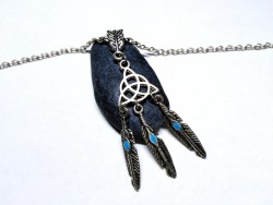 Necklace + pendant, Trinity knot Dreamcatcher silver Celtic & hippie chic jewel Wiccan witch triquetra wicca witchcraft boho