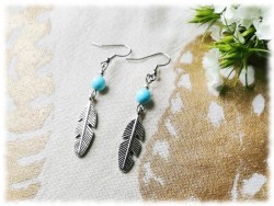 Feather & sky blue Howlite silver earrings, hippie chic jewelry lithotherapy jewelry Quimperlé Lorient
