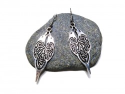 Silver Earrings, Viking Hugin and Munin with knotworks pendants Nordic jewel norse paganism heathen pagan huginn muninn