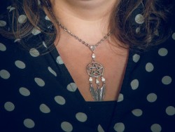 Necklace & Pendant Pentagram Dreamcatcher & Howlite wiccan jewel, witchcraft jewels, Mae by Stéphane Faraut photographer