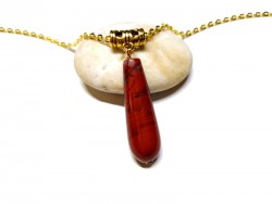 Jaspe rouge, bijou lithothérapie à Quimperlé, collier + pendentif petite chaîne