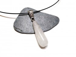 Collier pendentif argent Quartz blanc, bijou lithothérapie à Quimperlé, 7ème chakra couronne yoga, purification sérénité