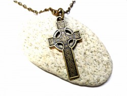 Collier & pendentif bronze Croix celtique ornementée, bijou croix celte à Quimperlé, Irlande bijoux celtes irlandais chrétien