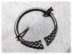 Tin Celtic penannular fibula brooch with knotworks Celtic Viking accessory medieval outfit artifact ethnic art