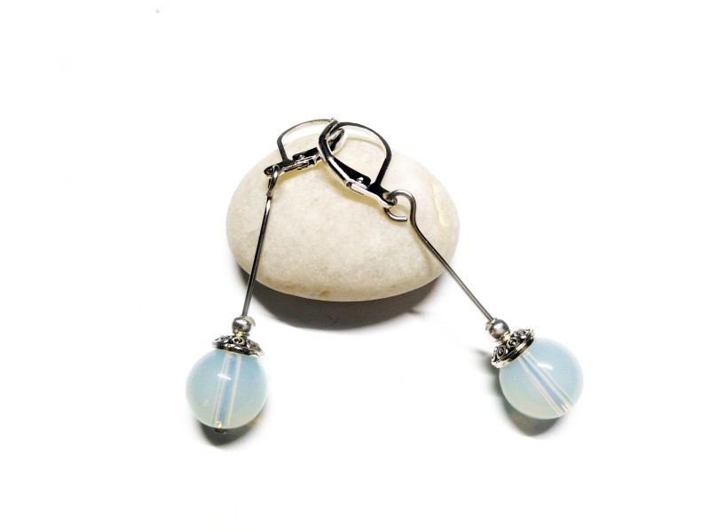 Boucles d'oreilles argent Opalite, bijou lithothérapie à Quimperlé, 7ème chakra couronne calme paix yoga méditation