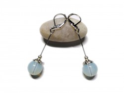 Boucles d'oreilles argent Opalite, bijou lithothérapie à Quimperlé, 7ème chakra couronne calme paix yoga méditation