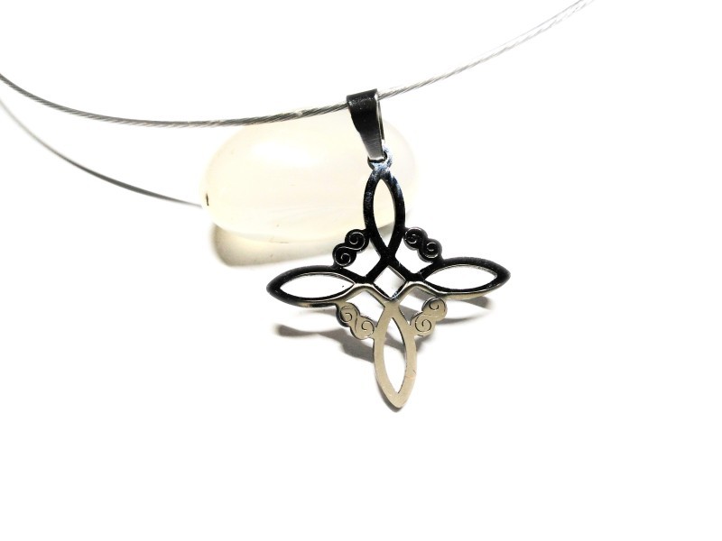 Necklace + pendant, silver Witch Knot paganism jewel
