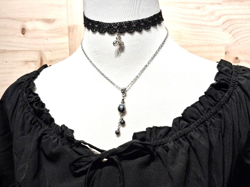 La sélection de bijoux lithothérapie sertis de labradorite pour vos travaux occultes de la Wicca.