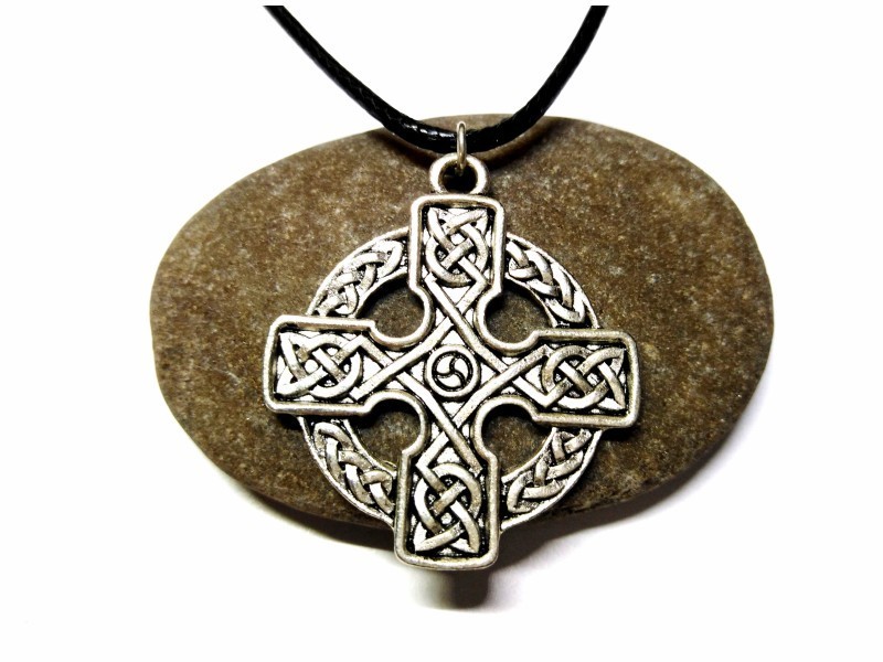 Irish Wales celtec Croix Crucifix Rood Étain Pendentif Avec Coton Collier #409
