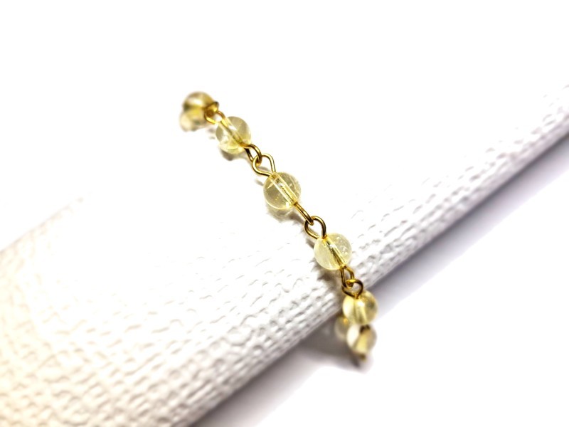 Osez l'originalité de la citrine véritable ! Une touche d'éclat pétillant pour une mariée rayonnante et inoubliable.