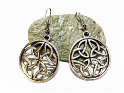 Boucles d'oreilles argent, pendentifs triquètres entrelacés ou nœud quaternaire, bijou celtique et paganisme celte wicca