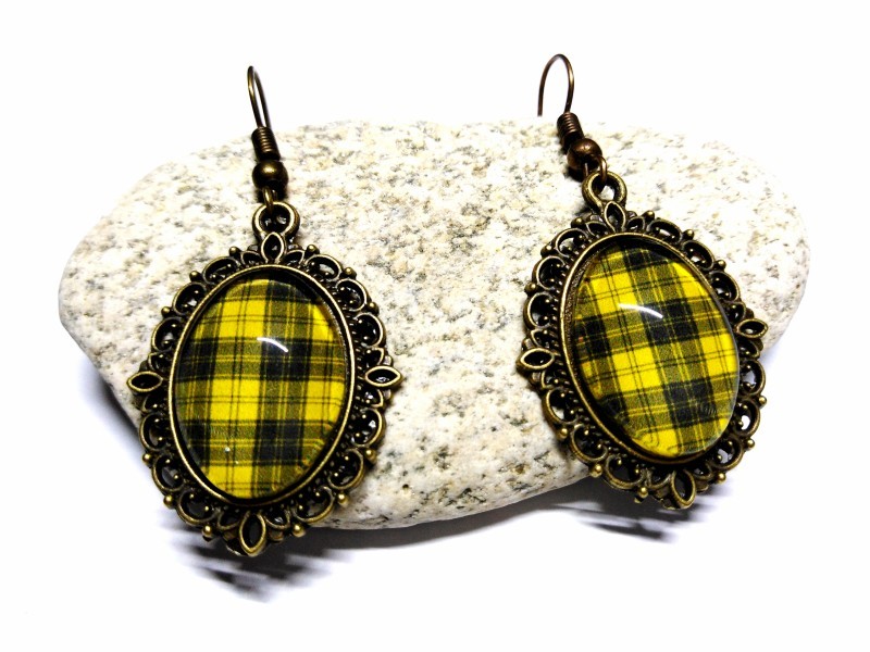 Bronze hook Earrings, MacLachlan (Chief's Dress) Tartan black & yellow pendants tartan jewel Scottish plaid Scotland