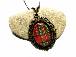 Necklace & Royal Stewart 2 Tartan red Bronze pendant, tartan jewel Scottish plaid Scotland pipeband bagpipe