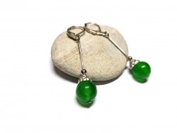 Boucles d'oreilles chic et élégantes pour femme avec perles de jade véritable pour un style sophistiqué intemporel