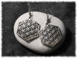 Pendentifs argentés fleur de vie hexagonale en boucles d'oreilles crochets, un cadeau spirituel pour femme