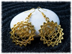 Boucles d'oreilles dorées, pendentifs Graine de vie rayonnante sur crochets, bijou spiritualité pour femme bohème