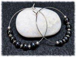Créoles d'Hématite, perles de pierre fine sur monture argenté, bijou lithothérapie de détermination et de protection