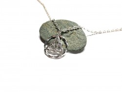 Collier chaîne et pendentif Nœud de la trinité en alliage argenté, bijou panceltique et chrétien irlandais