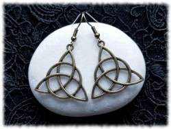 Nœud de la Trinité fin en pendentifs bronze, boucles d'oreilles crochets, idée cadeau de bijou pour femme