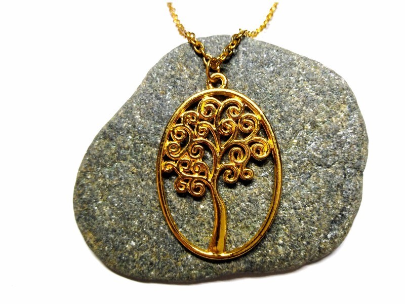 Collier petite chaîne féminine, pendentif Arbre de vie ovale, métal doré, bijou spiritualité La Blanche Hermine
