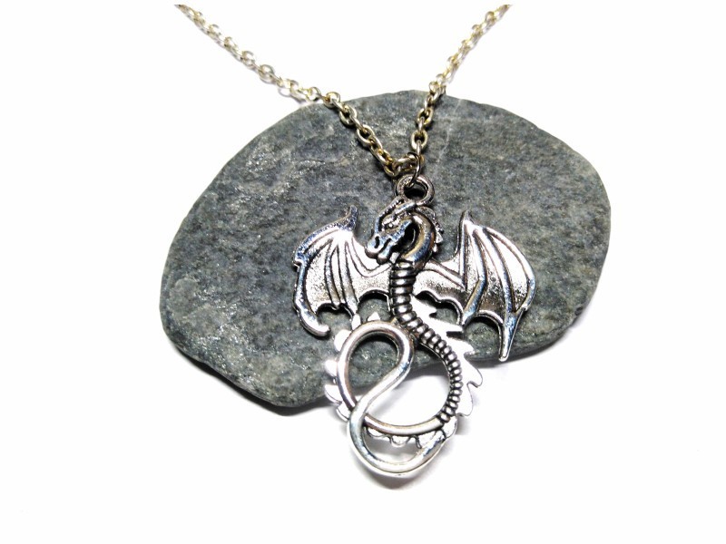 Necklace + pendant, silver Dragon fantasy jewel for kid teen man woman rpg gamer magic Skyrim dragonborn dovahkin Alduin