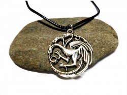 Collier noir, pendentif argent Dragon tricéphale Game of Thrones Daenerys Targaryen