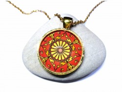 Red compass rose - Gold...