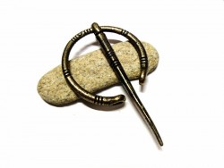 Fibula brooch - Bronze Penannular fibula brooch Celtic Viking jewel medieval accessory