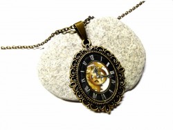 Necklace & Steampunk clock & gears black & gold Bronze pendant, cosplay jewel victorian handmade steampunkfashion