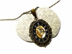 Necklace & Steampunk clock & gears black & bronze Bronze pendant, steampunk jewel medieval or vintage cosplay victorian