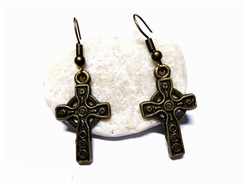 Boucles d'oreilles crochet bronze, pendentif bronze Croix celtique ou celte