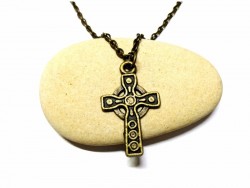 Collier bronze, pendentif bronze Croix celtique ou celte