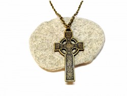 Collier bronze, pendentif Croix celtique ou celte ornementée bronze