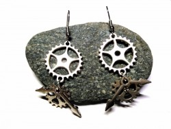 Silver Earrings, Steampunk gears pendants steampunk jewel earring cosplay victorian handmade steampunkfashion engineering