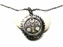 Collier + pendentif steampunk engrenage horloge bijou steampunk noir (canon de fusil) mode steampunkstyle fashion
