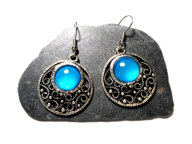 Silver Earrings, Metallic sky blue silver pendants hand-painted jewel gothic victorian fashion chic gesmtone cosplay