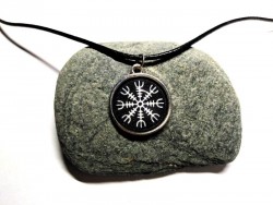 Collier & pendentif argent Viking Ægishjálmur blanc sur noir, bijou nordique symbole scandinave amulette protection