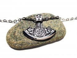Collier pendentif Viking Mjöllnir Marteau de Thor argent bijou nordique paganisme wicca asatru Mjölnir runes svastika cosplay